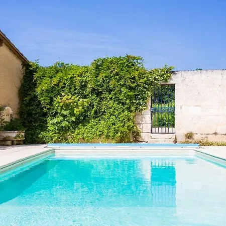 Chateau Sleeps 12 Pool Wifi * Blesignac